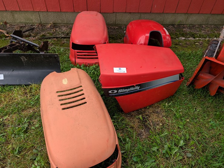 #3013-•-simplicity-lawnmower-hoods-image-1