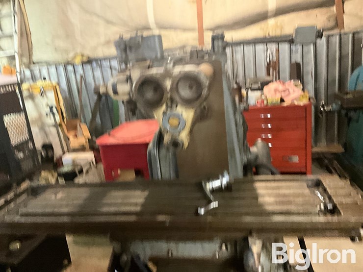 kearney-&-trecker-horizontal-milling-machine-image-2