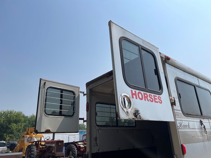 #6303-•-2003-hawk-horse-trailer,-(sells-with-paperwork-to-obtain-title-from-dmv)-image-20