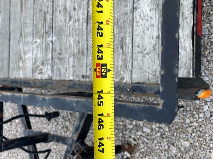 utility-trailer---single-axle---12’-long-x-80”-wide-image-8