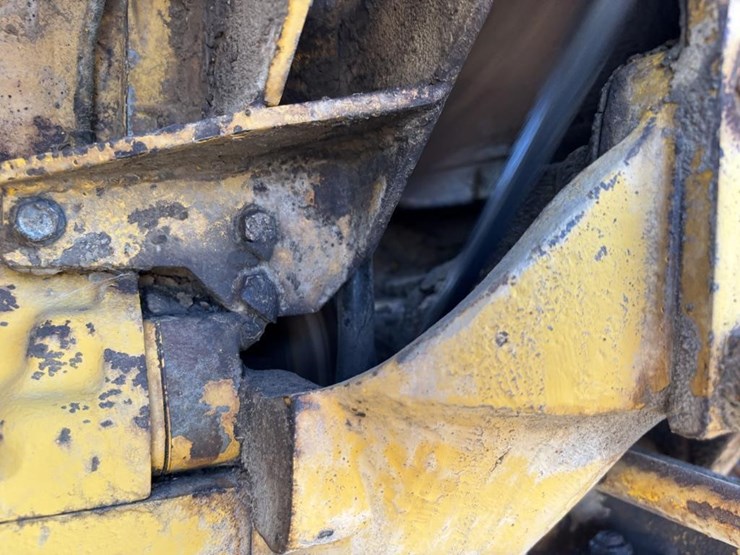 massey-ferguson-mf34a-image-55