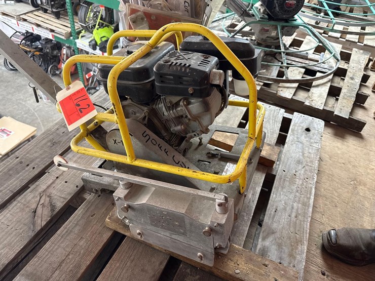 soff-cut-mdl-x-150-prowler-walk-behind-green-concrete-saw-support-equipment-image-2