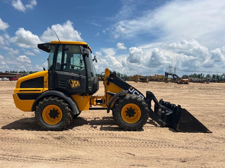jcb-409-image-5