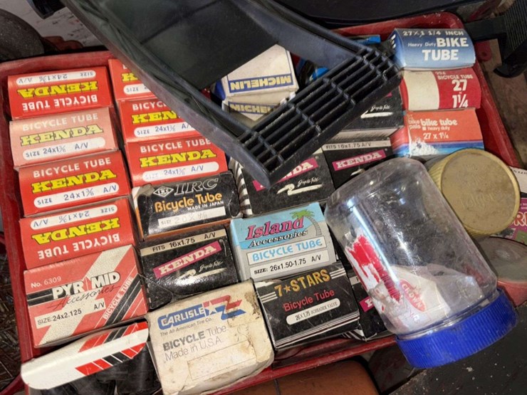 pallet-of:-hyd-fittings,-nails,-dolly-carts,-bike-tubes,-and-more,-buying-all-for-one-money-image-9