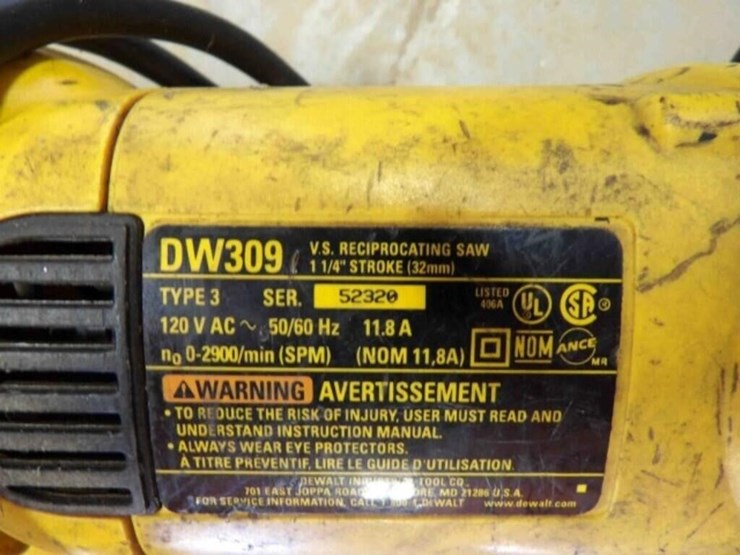 dewalt-reciprocating-saw-dw309-image-3