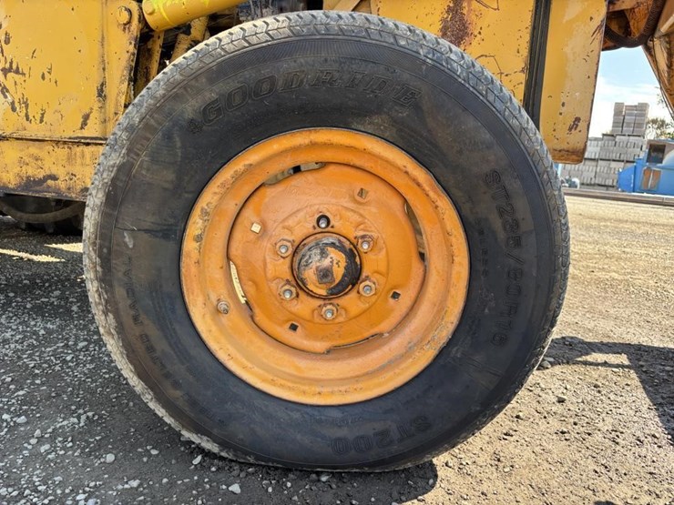 massey-ferguson-mf34a-image-24