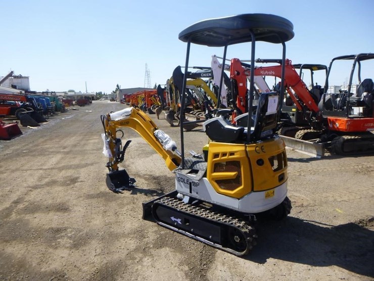 2025-sdlanch-sdl18p-hydraulic-excavator-image-4