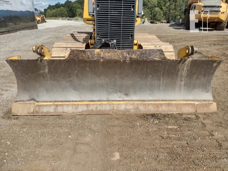2004-deere-650h-image-14