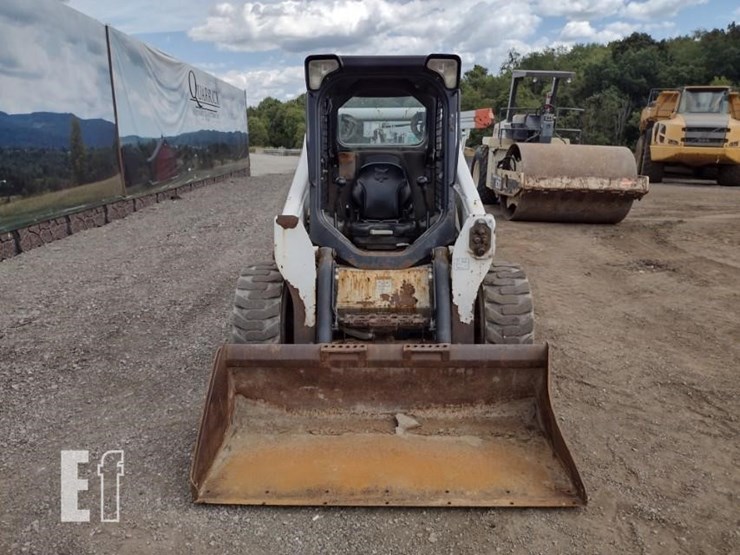 2012-bobcat-s650-image-2