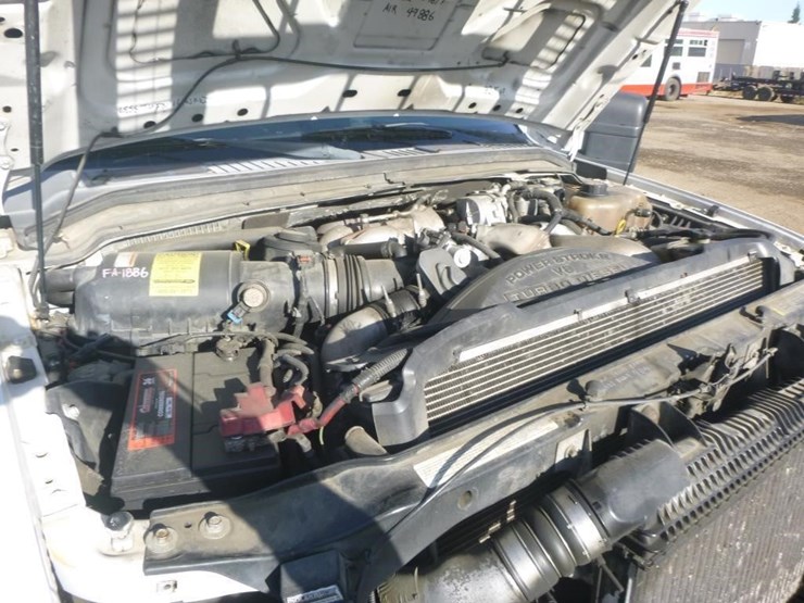 2008-ford-f550-image-16