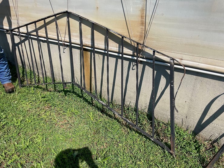house-step-railing-image-4