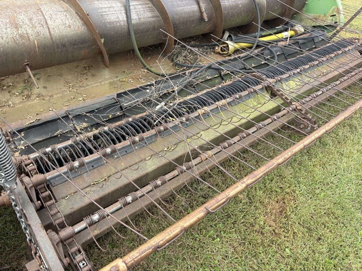 john-deere-224-image-24