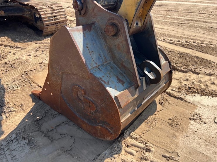 2018-deere-160g-lc-image-22