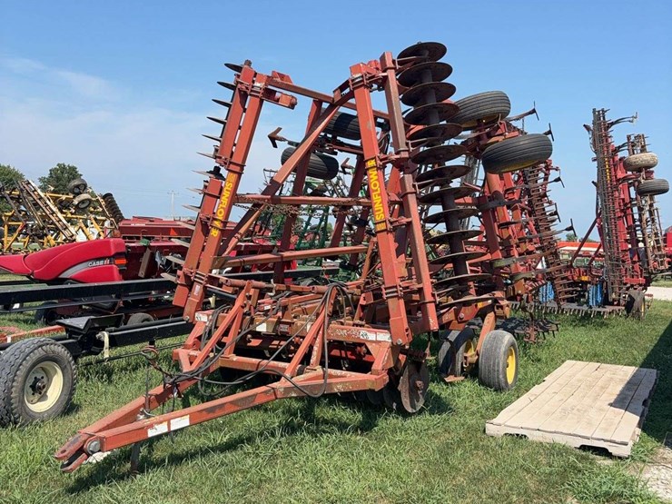 sunflower-6332-23ft-finishing-tool,-c-shank,-5-bar-harrow-image-1