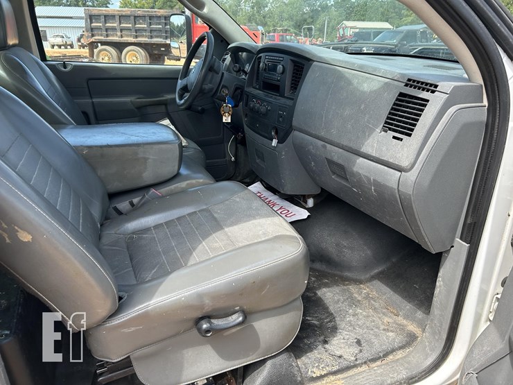 2007-dodge-ram-3500-image-16