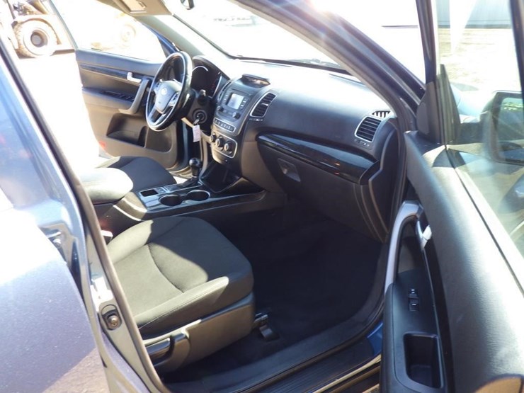 2014-kia-sorento-image-6