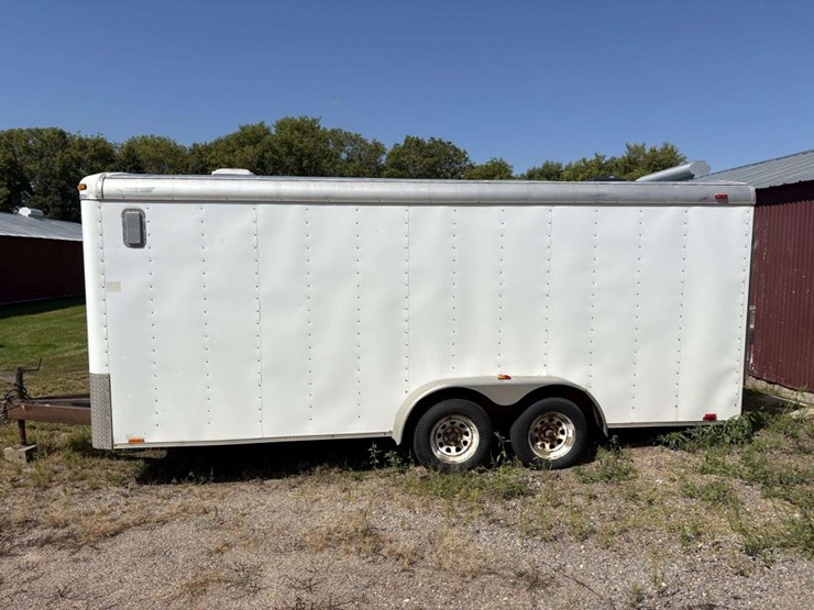 2004-forest-river-cargomate-enclosed-cargo-trailer,-7’x18’,-tandem-axle-with-(2)-3500#-axles,-st205/-image-9