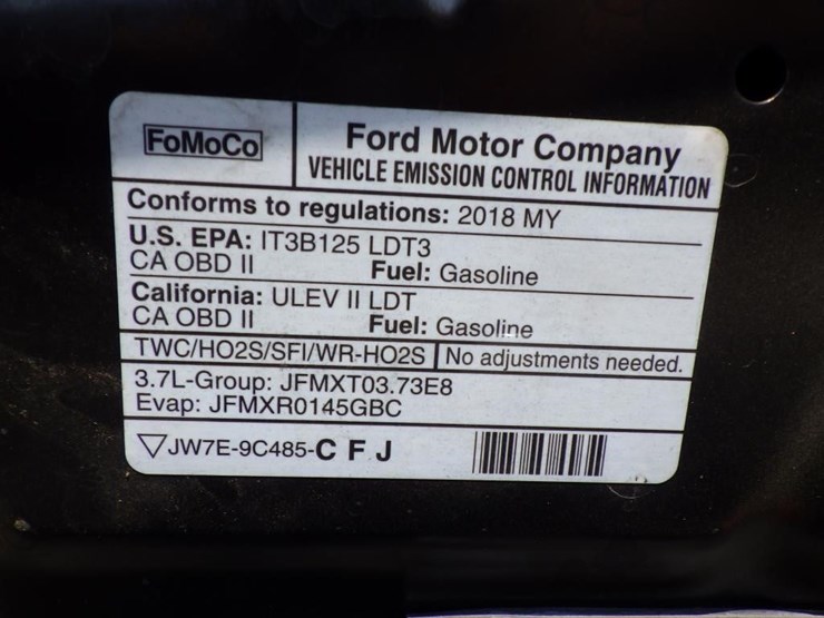 2018-ford-explorer-image-12