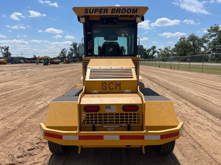 2023-smith-challenger-scm-400-sweeper-image-3
