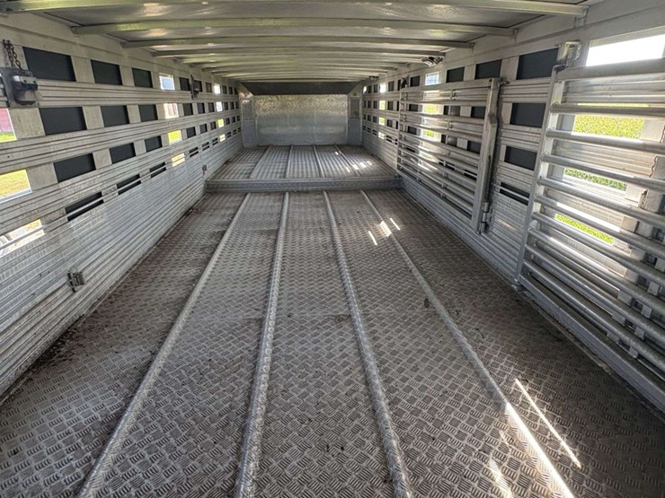 2003-barrett-52’-pig-semi-trailer,-102”-wide-ground-loader,-tandem-axle,-255/70r22.5-on-steel-hub-pi-image-49