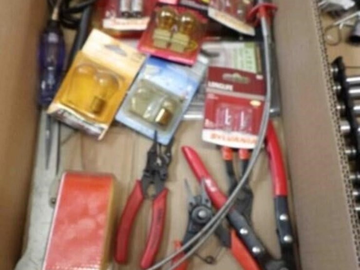 bulbs,-snapring-pliers-image-1