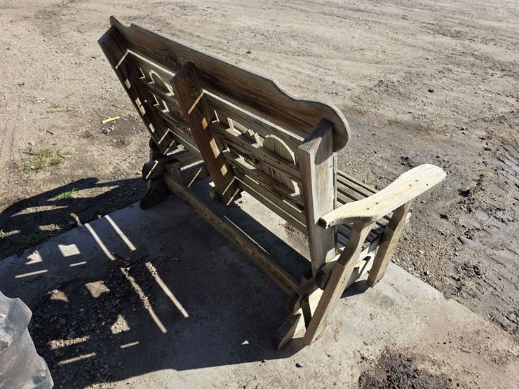 wooden-rocking-bench-image-4