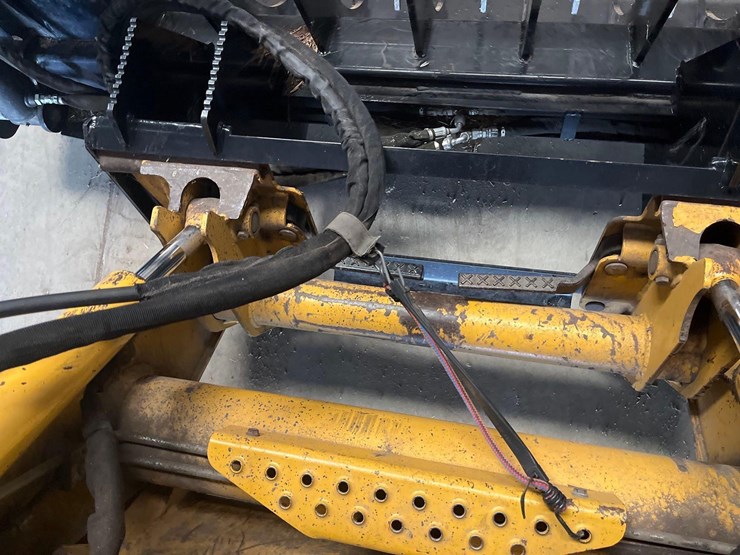 john-deere-270-skidsteer-image-10