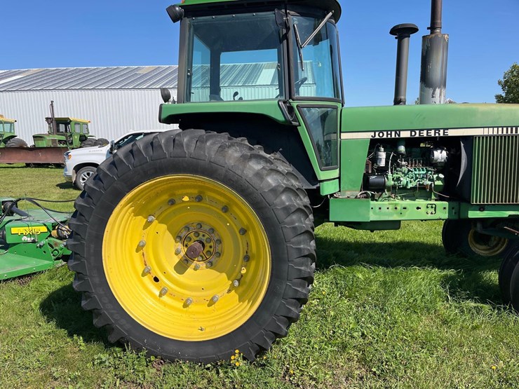 john-deere-4840-image-12