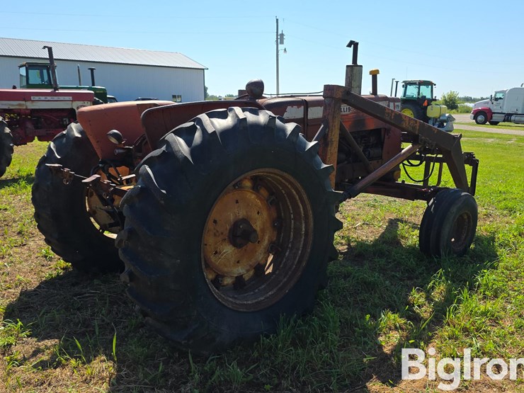 1962-allis-chalmers-d19-image-5