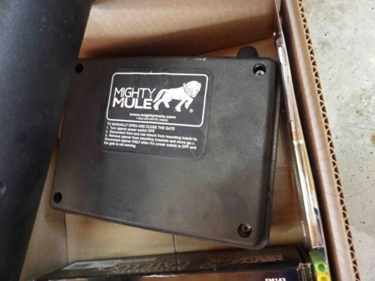 mighty-mule-660-moving-gate-image-3