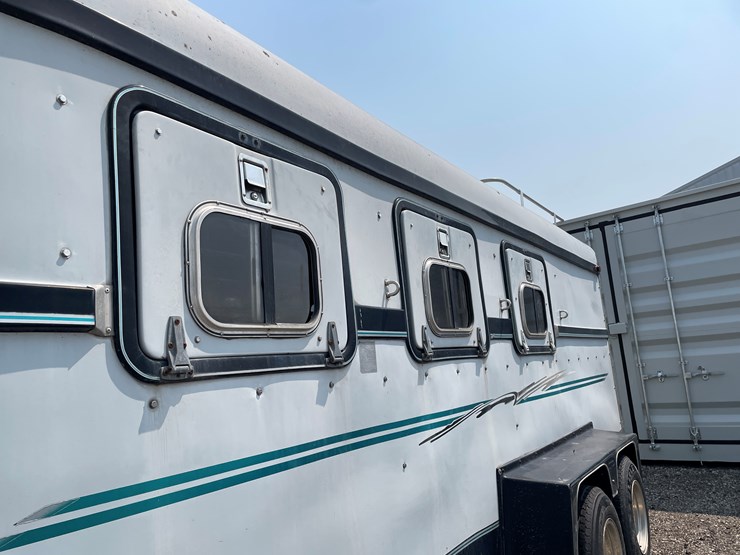 #6304-•-1991-triggs-bumper-pull-3-horse-trailer,-(sells-with-paperwork-to-obtain-title-from-dmv)-image-23