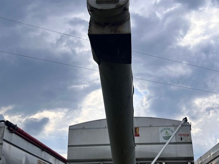 2022-kbh-tt2000-dry-fertilizer-tender-(njp342,-unit-108)-image-5