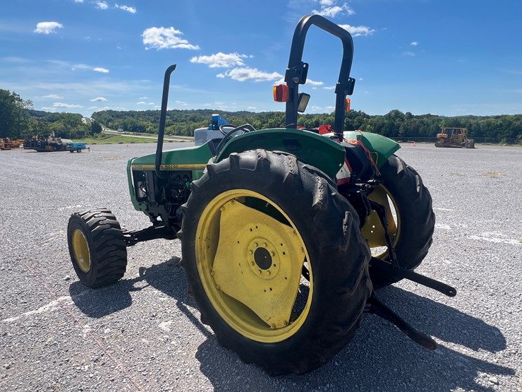 john-deere-5200-image-6