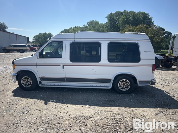 1996-ford-e150-image-8