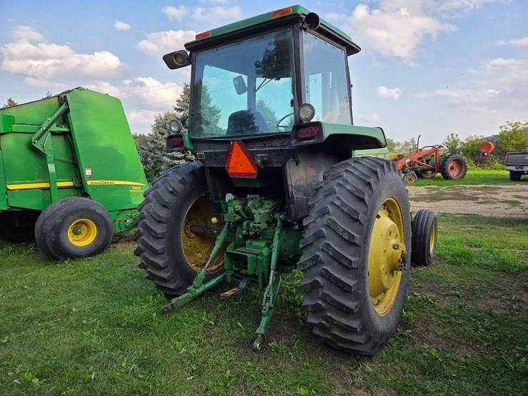1981-john-deere-4440-image-29