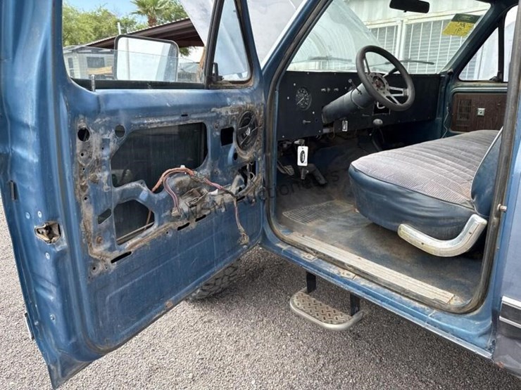 1984-ford-bronco-image-23