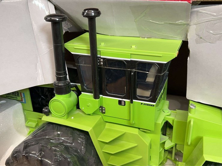 1/16-steiger-panther-pta-325-prestige-nib-ertl-image-11