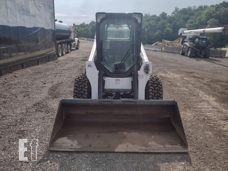 2022-bobcat-s740-image-2