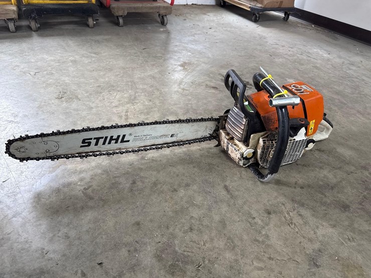stihl-ms460-gas-chain-saw-support-equipment-image-1
