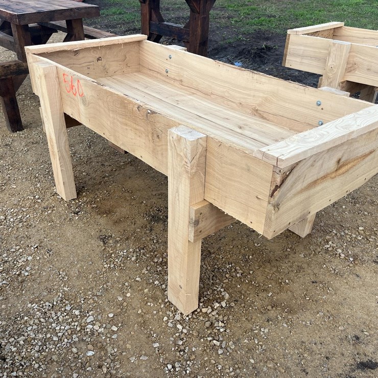 6 ft. Feed Bunk