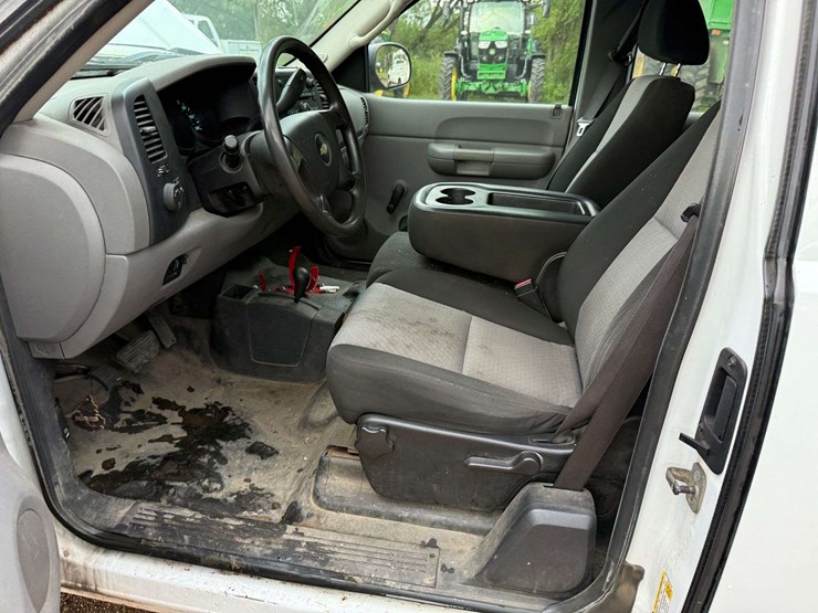 2009-chevrolet-1500-image-34