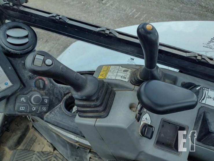 2021-bobcat-e50m-image-9