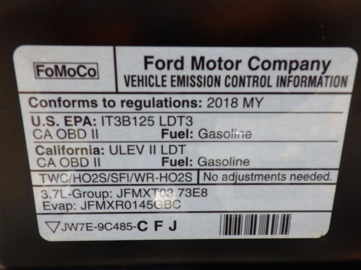 2018-ford-explorer-image-12