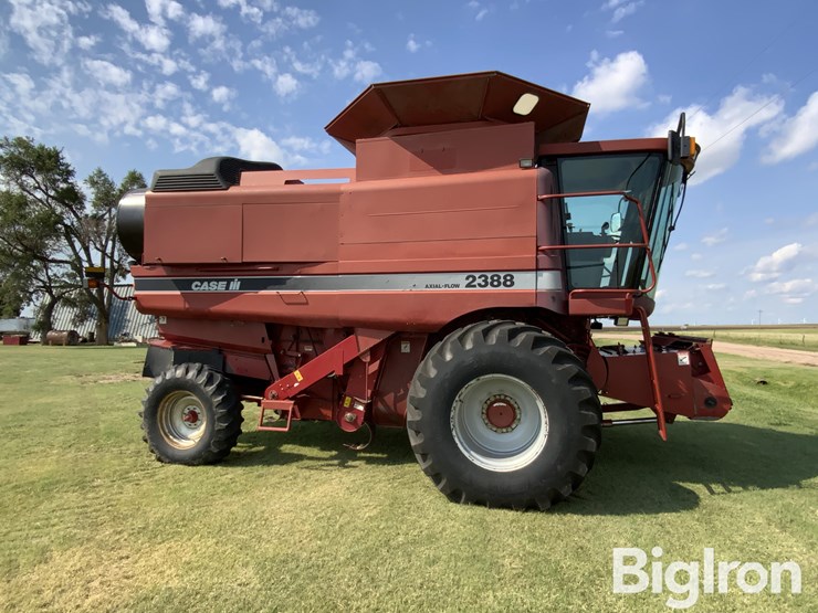 2001-case-ih-2388-image-4