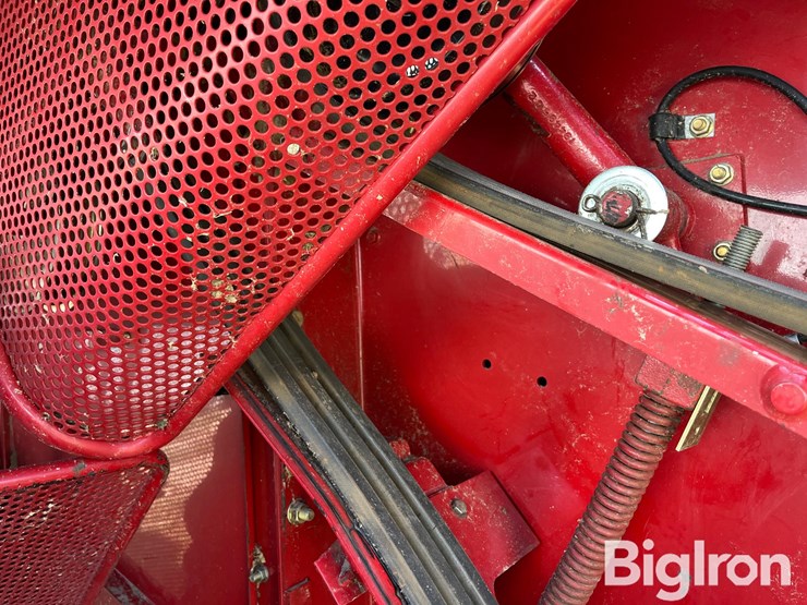 2006-case-ih-2388-image-11