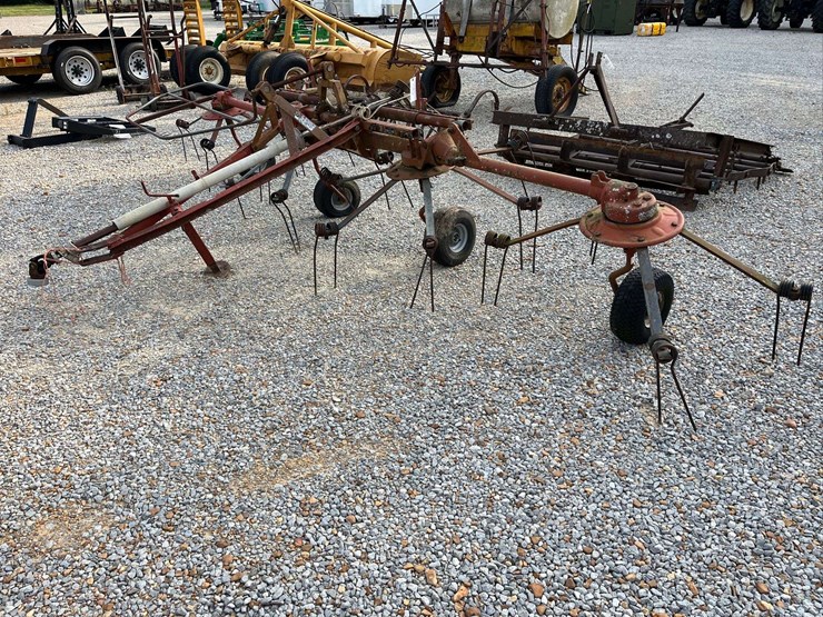 hesston-3717-image-1