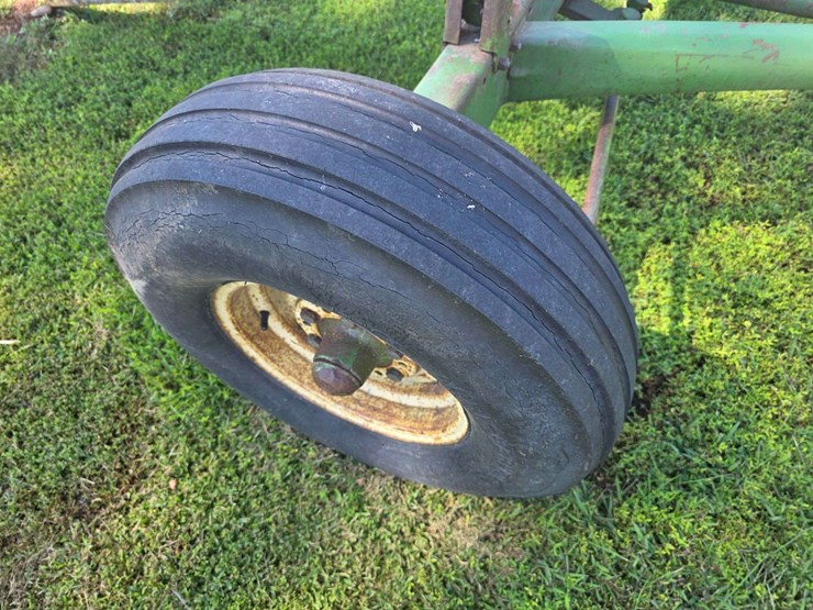 john-deere-1065-image-14