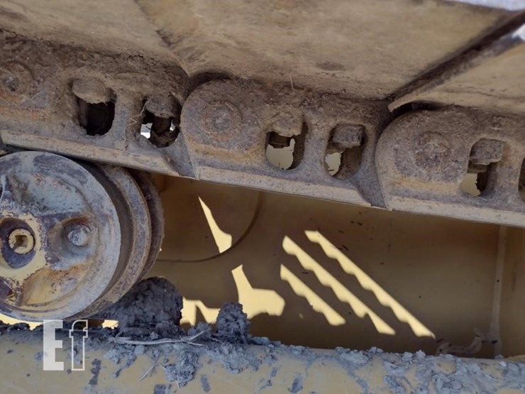 2021-caterpillar-d3-image-28