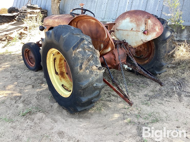 ford-tractor-image-7