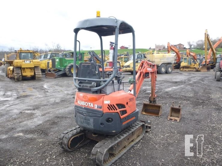 2016-kubota-u17-image-45